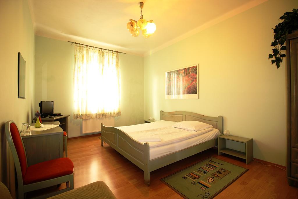 Berg Penzion 3*